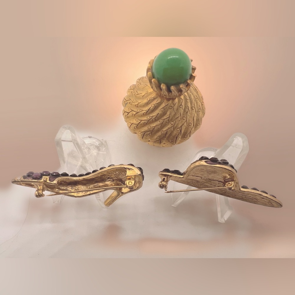 Vintage Set Bejeweled Amethyst Rhinestone Ladies Hat & Shoe Brooch/Pins - Picture 7 of 7